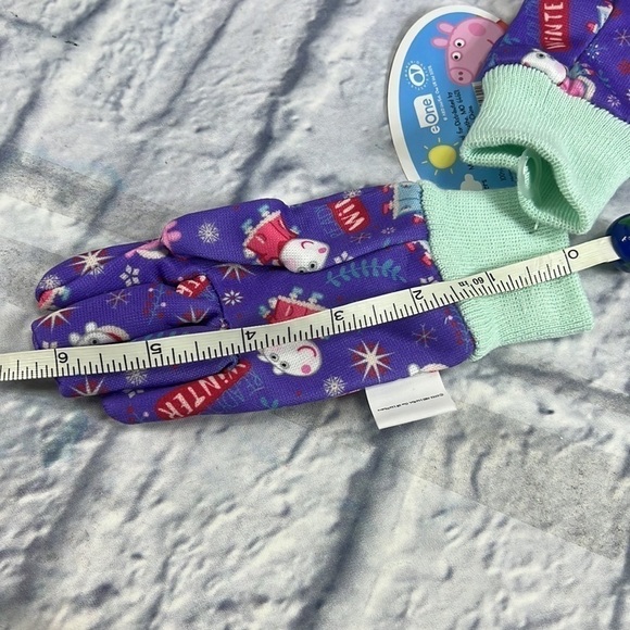 Peppa Pig jersey gloves size 3 and older - Picture 7 of 8